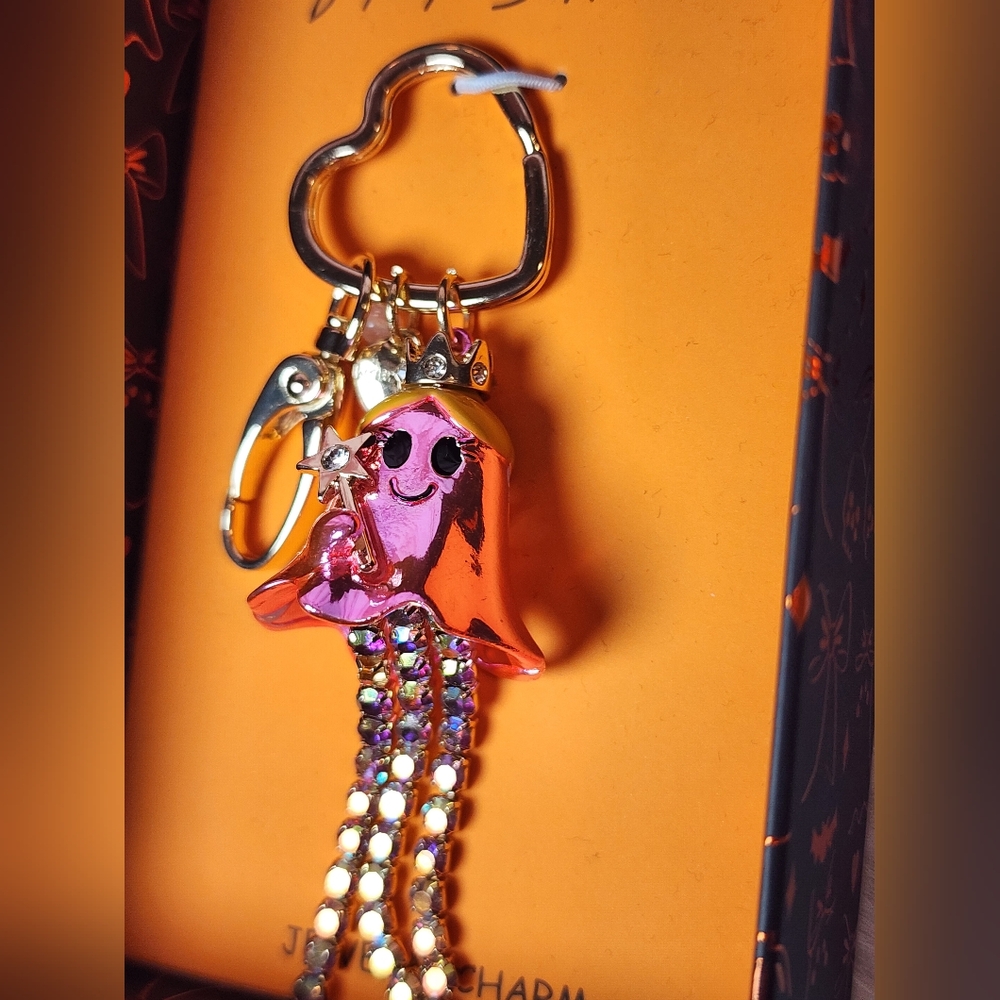 🏷 SALE! Betsey Johnson Pink Metallic Good Witch Ghost Keychain/Bag Charm - Picture 2 of 5